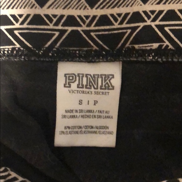 Pink Victoria secret leggings - Picture 2 of 4